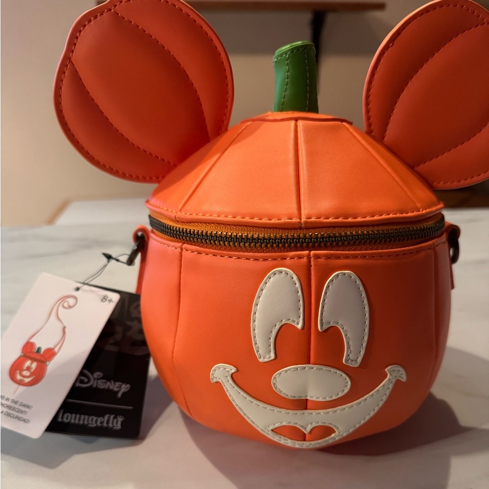 Loungefly Disney Pumpkin Mickey Halloween crossbody bag